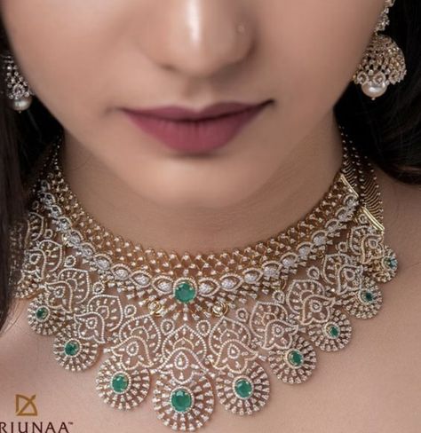 Daimond Nakeles, Jwelery Set, Diamond Chokers, Antique Haram, Diamond Haram, Necklaces Indian, Indian Gold Necklace Designs, Diamond Necklace Indian, Jewelry Pearls