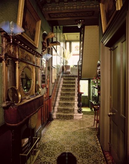 inside old victorian homes | Stairs and hall Linley Sambourne House Victorian Homes Interior Entrance, Entrance Inside The House, Victorian Home Entrance, Old Mansions Interior Victorian, Victorian House Entrance, 1870s House Interior, Victorian Homes Uk, Victorian Homes Inside, Inside Victorian Homes