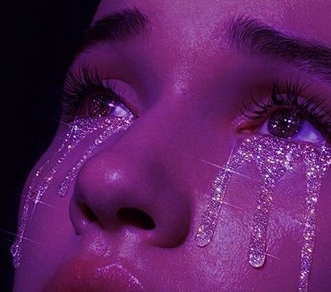 Playlist Covers Photos, Purple Vibe, Lavender Aesthetic, Dark Purple Aesthetic, Post Malone, Creative Portraits, Aesthetic Images, Purple Wallpaper, Purple Aesthetic