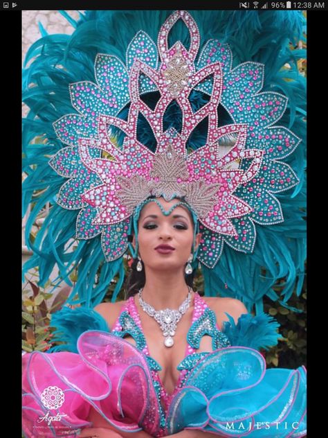 Carnival Headdress, Selena Pictures, Showgirl Costume, Costume Carnaval, Costume Collection, Carnival Costumes, Cabaret, School Fashion, Digital Clip Art