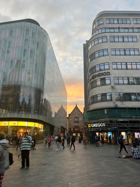 pretty light orange sunset in leicester square in london, england Light Orange Sunset, Leicester England, Orange Sunset, Leicester Square, Pretty Lights, Light Orange, Leicester, London England, About Uk