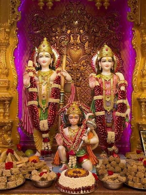 Siyavar Ramchandra ki Jai Pawansut Hanuman ki Jai 🌼🌸🙏 Lord Ram Image, Ram Sita Photo, Bal Hanuman, Sri Ram, Ram Image, Pooja Mandir, Durga Images, Hanuman Pics, Shri Ram Photo