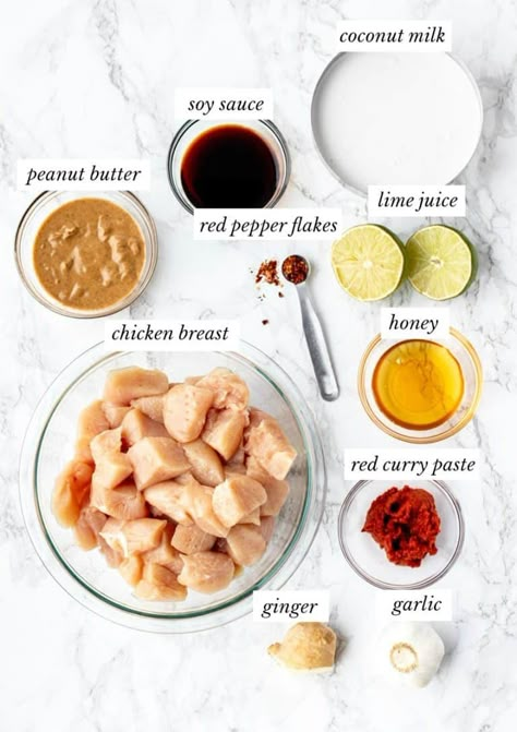 Thai Peanut Chicken Recipe {Slow Cooker} - Haute & Healthy Living Chicken Recipe Slow Cooker, Easy Thai Peanut Sauce, Honey Chicken Breast, Peanut Chicken Recipe, Slow Cooker Thai, Recipe Slow Cooker, Thai Peanut Chicken, Crockpot Chicken Breast, Slow Cooker Freezer Meals