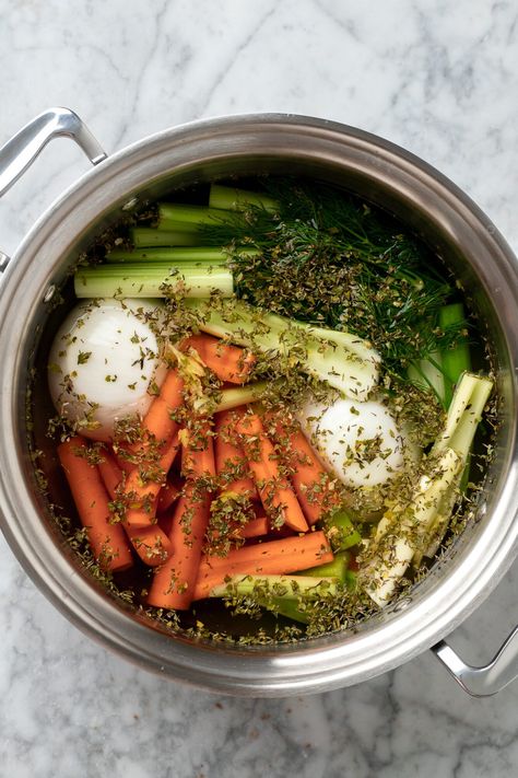 This simple and quick-to-make basic vegetable broth recipe is the key to the most delicious, flavorful and nutrient dense soups, stews, sauces, and more! The broth is easy to make with leftover, frozen, or fresh veggies and herbs, and you can easily prep a big batch to freeze into vegetable broth cubes for later use! Vegetable Broth Recipes, Vegetable Broth Recipe, Vegan Tortellini, Recipes With Vegetable Broth, Homemade Vegetable Broth, Kosher Cooking, Health Cooking, Cherry Tomato Sauce, Veggie Stock