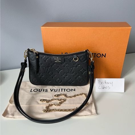 Louis Vuitton Easy Pouch on Strap Louis Vuitton Easy Pouch On Strap, Cute Bags, Bags Designer Fashion, Vuitton Handbags, Louis Vuitton Handbags, Handbag Accessories, Chain Strap, Gold Chain, Designer Fashion