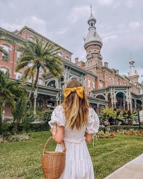 Most Instagrammable Spots in Tampa, Florida — This Life Of Travel Hyde Park Tampa, Worth Avenue Palm Beach, Plant Museum, Peanut Island, Tampa Theatre, Tampa Airport, Tampa Museum Of Art, Colony Hotel, Columbia Restaurant