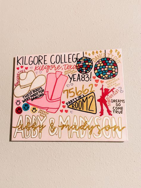 Paintings Ideas On Small Canvas, Cute Paintings On Canvas Preppy, Preppy College Wall Art, Preppy Cowgirl Paintings, Preppy Auburn Painting, Preppy Name Painting, Cute College Paintings, College Dorm Art Canvases, Senior Canvas Painting