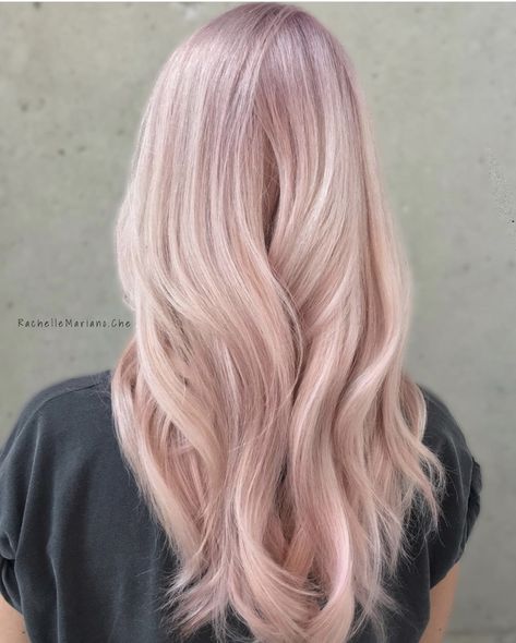 Baby Pink Hair, Light Pink Hair, Pink Blonde Hair, Gold Hair Colors, Scene Girl, Hair Color Rose Gold, Pastel Pink Hair, Baby Rosa, Hair Color Pastel