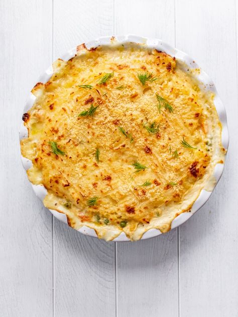 Irish Fisherman's Pie - Traditional Fisherman's Pie – Sizzlefish English Fisherman’s Pie, Fisherman's Pie Recipes, Fisherman's Pie, Gerd Recipes, Seafood Dinner Recipes, Rice Side Dish Recipes, Irish Cuisine, Souffle Recipes, Rice Side