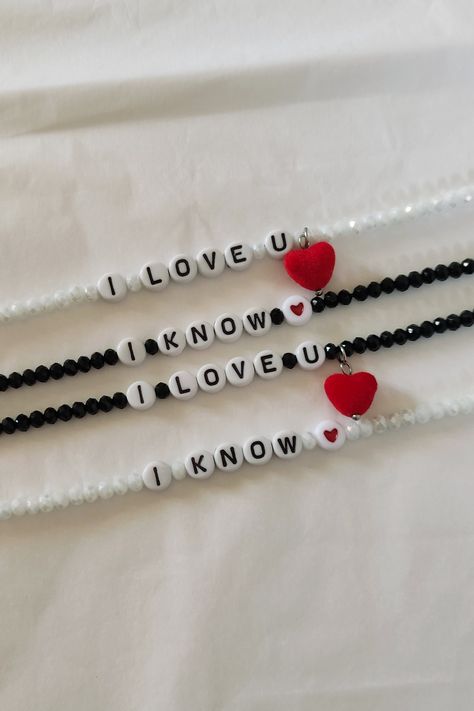 Lovers Bracelets Diy, Star Wars Beaded Bracelet, Matching Bracelet Ideas, Star Wars Bracelet, Matching Stuff, Quote Bracelet, Famous Star, Star Wars Jewelry, Star Wars Quotes