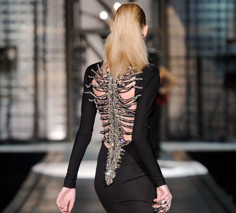 DSquared2 Skeleton Dress Skeleton Dress, Dressed To Kill, Exclusive Fashion, Gothic Fashion, All About Fashion, Passion For Fashion, Beautiful Outfits, Fashion News, Skeleton