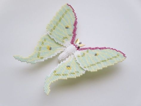 Pony Bead Projects, Beaded Banners, Beaded Butterfly, Moon Moth, Beaded Jewelry Bracelets, Brick Stitch Earrings, Brick Stitch Pattern, Luna Moth, Bead Loom Patterns