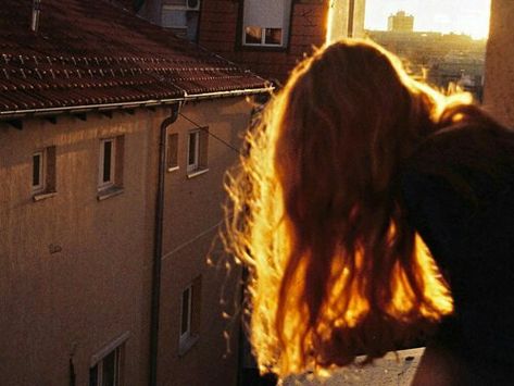 Fotografi Vintage, Lily Evans, Jolie Photo, 인물 사진, Photography Inspo, Pretty Pictures, Film Photography, Dream Life, Red Hair