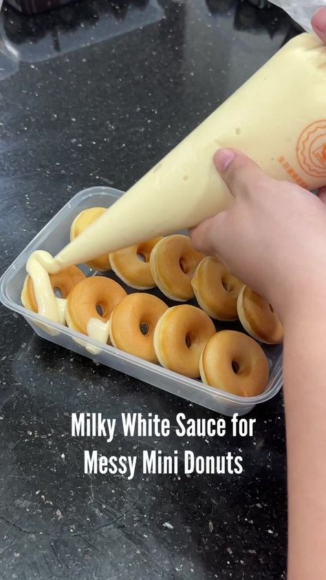 Mini Donuts, White Sauce, Basic Recipes, Milky White, Cooking Food, Homemade Recipes, Donuts, Sauce, Baking