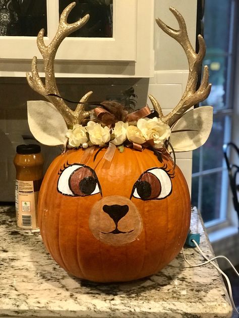 Pumpkins Decorating Ideas No Carve, Animal Pumpkins Painting, Scarecrow Pumpkin Decorating Ideas, Animal Themed Painted Pumpkins, Lamb Pumpkin Decorating, Animal Pumpkins Decorating, Dog Pumpkin Decorating Ideas, Angel Pumpkin Decorating, Pumpkin Painting Ideas Christmas