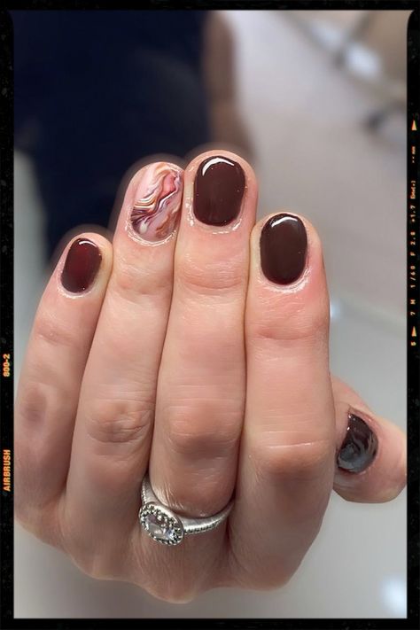 Almond Brown Nails Dark Academia Nails Aesthetic, Dark Brown Nails Designs, Almond Brown Nails, Academia Nails, Dark Academia Nails, Nail Ideas Almond, Vintage Academia, App Filter, Brown Nails Design