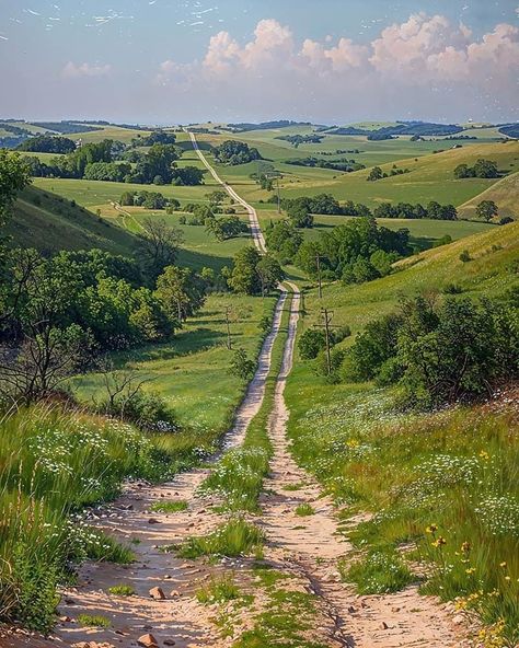 Arte Peculiar, Landscape Photography Nature, Pretty Landscapes, Dirt Road, Beautiful Locations Nature, Alam Yang Indah, Nature Aesthetic, Fantasy Landscape, Health Wellness