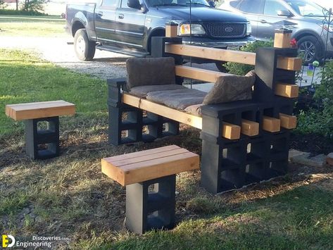 Top 40 DIY Cinder Block Outdoor Bench | Engineering Discoveries Cinder Block Furniture, Cinder Block Bench, Cinder Block Garden, Balkon Decor, Cinder Block, Backyard Projects, Cool Ideas, Concrete Blocks, Outdoor Bench