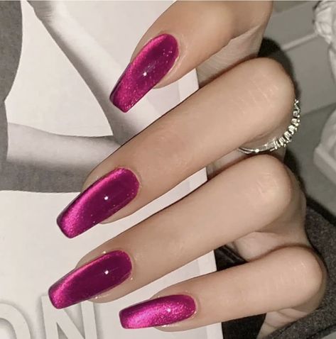 Disco Nails, Magnetic Nail Polish, Simple Spring Nails, Cat Eye Gel Polish, Cat Eye Gel, Vacation Nails, Cat Eye Nails, Fall Nail Art, Pink Nail