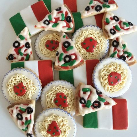 Italy Cookies Decorated, Italy Cookies, Variety Cookies, Italian Birthday, Italian Party, Food Cookies, Cookie Pizza, Paint Cookies, Huevos Fritos