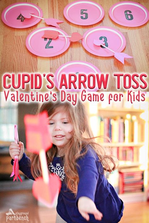 Paper Games For Kids, Valentine's Day Game, Kids Valentine Party, Valentines Class Party, Toddler Playground, Valentine's Day Party Games, Valentine Party Game, Games For Kids Classroom, Kindergarten Valentines