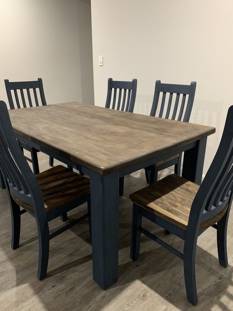 Repaint Dining Table, Dark Stain Kitchen Table, Black Stain Kitchen Table, Black And Grey Kitchen Table, Upcycled Dinner Table, Redoing Kitchen Table And Chairs, Black And Wood Dining Table, Table Flipping Ideas, Painting Oak Table Black