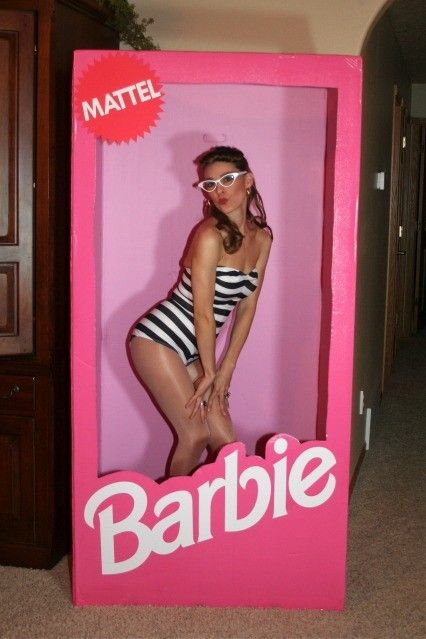 Photo booth! Barbie Theme Party, Halloween Infantil, Daughters Birthday, Barbie Box, Barbie Birthday Party, Photos Booth, Barbie Theme, Photo Booths, Barbie Birthday