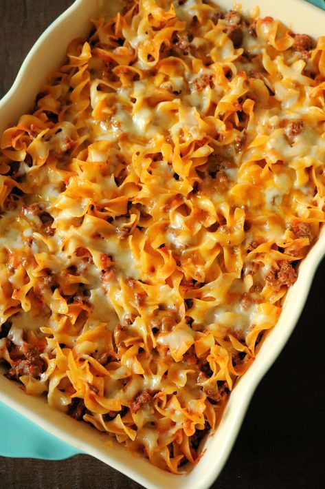 What To Make With Egg Noodles, Hamburger Noodle Casserole Recipes, Easy Dinners For Picky Eaters, Ground Beef And Egg Noodle Recipes, Ground Beef Casserole Recipes Easy, Ground Beef Noodle Casserole, Hamburger Noodle Casserole, Egg Noodle Casserole, Beef Noodle Casserole