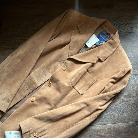 Nwt In Perfect Condition Super Soft Super Cute On Let Me Know If You Have Any Questions City Cowgirl, Fall Thrift, Coastal City, Suede Jacket, Blazer Suit, Let Me Know, Light Colors, Aurora, Suit Jacket