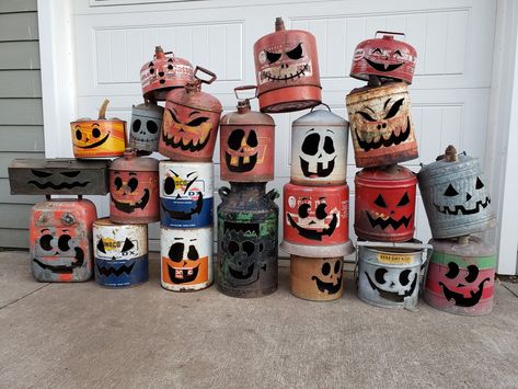 Gas Can Jack O Lantern Diy, Gas Can Pumpkins Diy, Propane Tank Pumpkins, Gas Can Pumpkins, Jack O Lantern Diy, Repurposed Junk, Propane Tanks, Tank Art, Halloween Wood Crafts