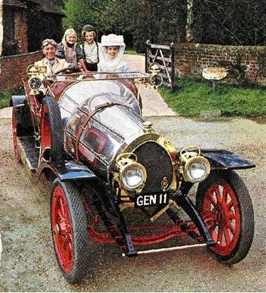 Fantasy Vehicles, Famous Vehicles, Chitty Chitty Bang Bang, Unusual Vehicles, Horseless Carriage, Movie Cars, Tv Cars, Boat Projects, Vw Bugs