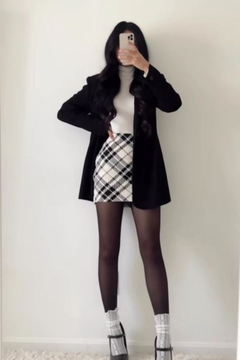 Mode Ulzzang, Outfit Chic, Elegante Casual, Rilakkuma, Mode Inspo, 가을 패션, Korean Outfits, Winter Fashion Outfits, Preppy Outfits