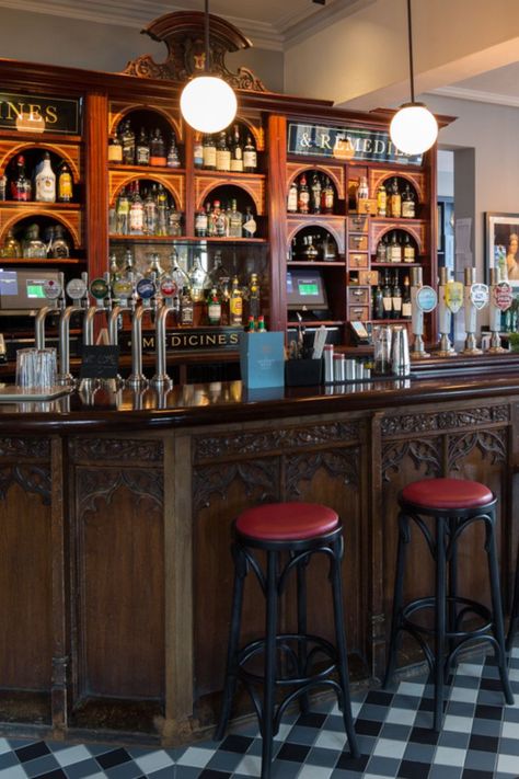 Queens Head Hotel Bar Counter Aesthetic, Witchy Home Aesthetic, Apothecary Bar, Back Bar Design, Victorian Bar, Bar Counter Design, Entrance Lobby, Story Aesthetic, Counter Design