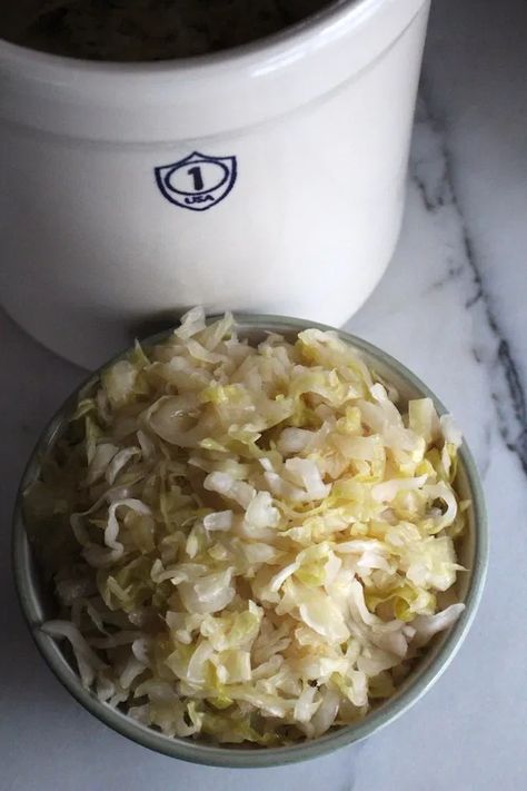 How to Make Sauerkraut in a Crock Sourkrout Recipe How To Make, Home Made Sauerkraut, How To Make Sauerkraut, Homemade Sourkraut, Fermenting Crock Recipes, Sourkrout Recipes, Sauerkraut In A Crock, Sauerkraut Crock, Wild Mushroom Recipes