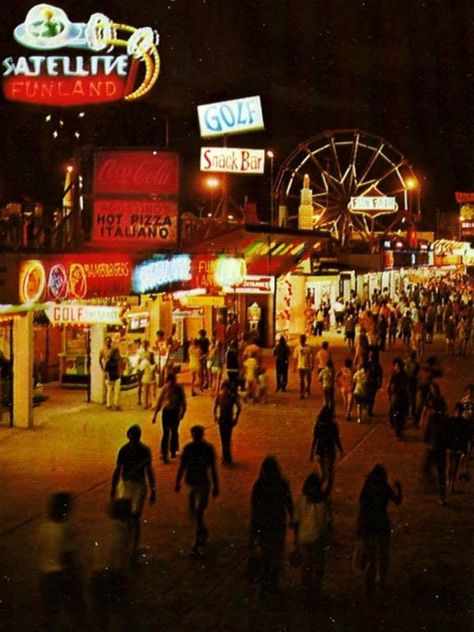 Daytona Beach boardwalk 1970's- wish there was a close-up image of the satellite, but at least there is a night and day shot in this collection Boardwalk Aesthetic Night, Daytona Aesthetic, Boardwalk Aesthetic, Boardwalk At Night, Daytona Beach Boardwalk, Senior Week, High By The Beach, Golden Coast, The Satellite