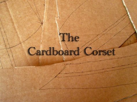 How to: Make a cardboard corset. Cardboard Corset Pattern, Cardboard Corset, Paper Corset, Corset Diy, How To Make A Corset, Corset Tutorial, Costumes Design, Diy Corset, Cardboard Costume