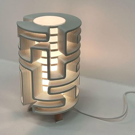 Cool Production Method: This Rotational-3D-Printed Lamp - Core77 Cool 3d Prints, 3d Tiskárna, Useful 3d Prints, Drukarka 3d, 3d Printer Designs, 3d Printing Art, Soft Minimalism, 3d Printed Objects, 3d Lamp