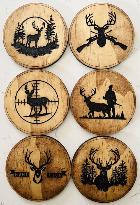 Coaster Drawing Ideas, Wooden Coaster Design Ideas, Wood Burning Coasters Ideas, Things To Engrave, Wood Laser Engraving Ideas, Wood Laser Cut Ideas, Wood Engraving Ideas, Woodburned Coasters, Wood Burning Coasters