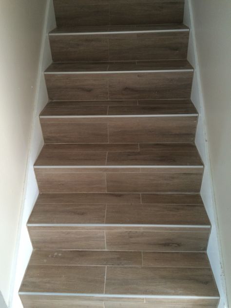 Steps Design Interior Stairs Tiles, Staircase Design Tiles, Tile Steps Indoor, Outdoor Stair Tiles, Stairs Tiles Design Modern, Stair Tiles Ideas, Tile Stairs Indoor Staircases, Wood Tile Stairs, Marble Stairs Design