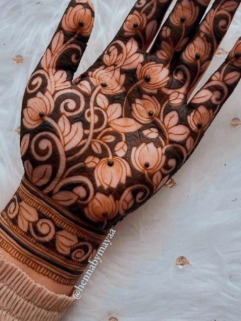 Full hand filling henna design on front side Fill Mehandi Designs, Mahendi Front Hand Designs Latest, Filled Mehendi Designs, Filled Mehndi Designs, Creative Mehandi Designs, Full Filled Mehndi Design, Filling Henna Designs, Filling Design In Mehndi, Hand Mehndi Designs Front Side