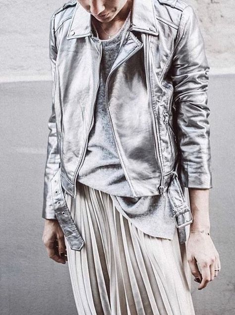 Silver Leather Jacket, Moto Jacket Outfit, Late Summer Outfits, Silver Jacket, Metallic Jacket, Metal Clothing, Fashion Tag, Jacket Outfit, Festival Looks