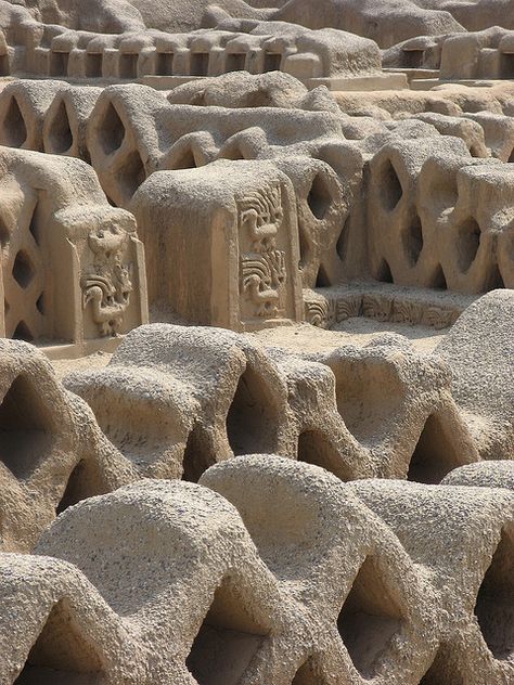 Chan Chan ruins, Peru. The largest Pre-Columbian city in South America. Chan Chan was built around AD 850. Trujillo Peru, Vegas Hotels, Chan Chan, Travel Thailand, Ushuaia, Peru Travel, Croatia Travel, Ancient Mysteries, Nightlife Travel