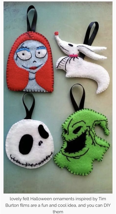 Felt Halloween Ornaments, Christmas Felt Ornaments, Halloween Felt Crafts, Nightmare Before Christmas Tree, Nightmare Before Christmas Ornaments, Nightmare Before Christmas Decorations, Baby Mobil, Nightmare Before Christmas Halloween, Adornos Halloween