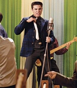 Zac Efron Hairspray, Link Larkin, Best Friend Boyfriend Quotes, Hairspray Costume, 1960s Fashion Mens, Hairspray Movie, Hairspray Musical, Romance Movies Best, Hairspray Live