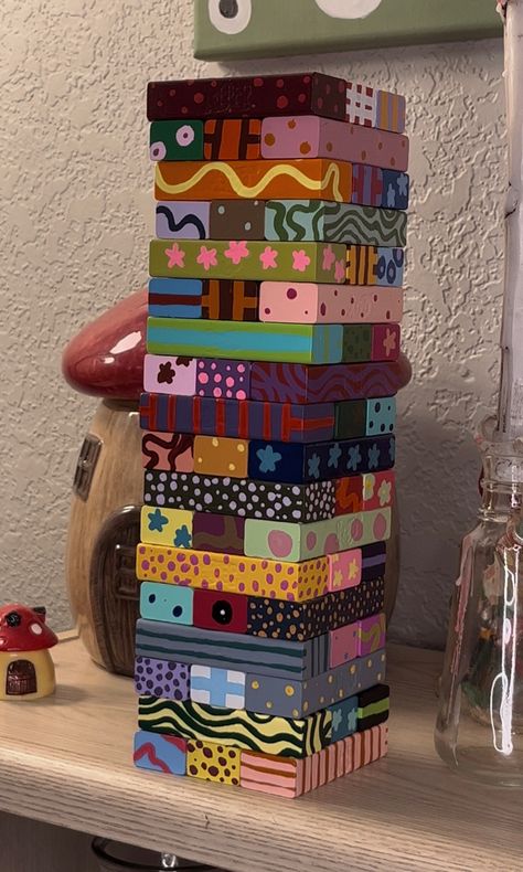 Diy Unique Decor, Jenga Art Ideas, Cool Things To Put On Your Wall, Arts And Crafts For Adults Projects, Fun Summer Crafts For Teens, Painting Jenga Blocks, Objects To Paint On, Diy Room Stuff, Jenga Block Painting Ideas