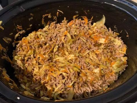 Chow Mein Slow Cooker Recipe - Slow Cooker Tip Slow Cooker Roasted Potatoes, Dump Bags, Slow Beef Stew, Slow Cooker Recipes Beef Stew, Beef Chow Mein, Slow Cooker Ground Beef, Slow Cooker Pasta Recipes, Stew And Dumplings, Slow Cooker Baking