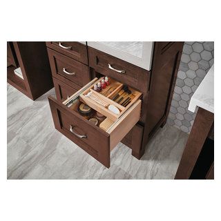 Kraftmaid Bathroom Vanity, Kraftmaid Bathroom Cabinets, Storage Divider, Organizing Cosmetics, Makeup Area, Bath Storage, Small Organization, Bathroom Cabinets, Traditional Bathroom