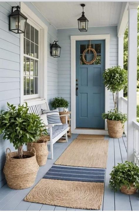 Front Porch Decor Blue Door, Beach House Entrance Front Porches, Charming Front Porch, Fromt Door Ideas, Shaded Front Porch Ideas, Lake House Front Porch, Front Porch Coastal, Nantucket Decorating, Coastal Front Porch Ideas