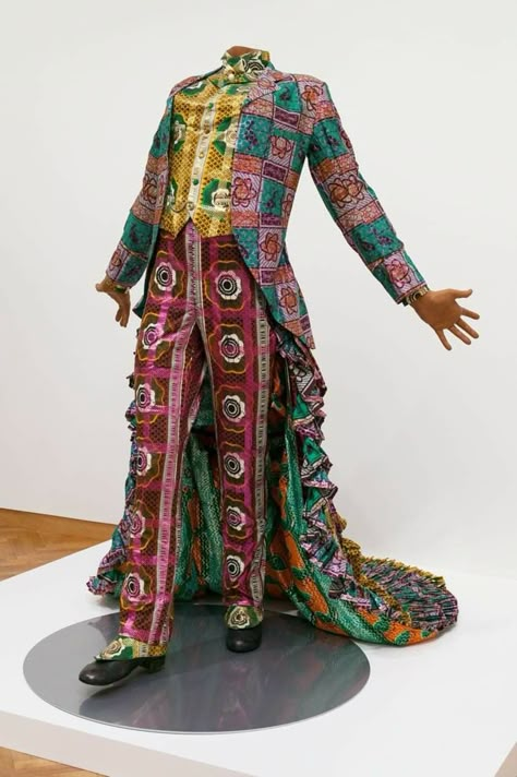 Eccentric Male Fashion, Funky Fashion Men, Wizardcore Fashion, Unique Suit Design, Clown Outfits, Yinka Shonibare, Wizard Clothes, Wizard Fashion, Embellished Clothing