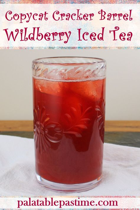 Cracker Barrel Merry Berry Tea, Merry Berry Tea Cracker Barrel, Flavored Tea Recipes, Fruit Tea Recipes, Flavored Teas, Copycat Cracker Barrel, Iced Tea Recipes Homemade, Pineapple Tea, Fruit Syrup